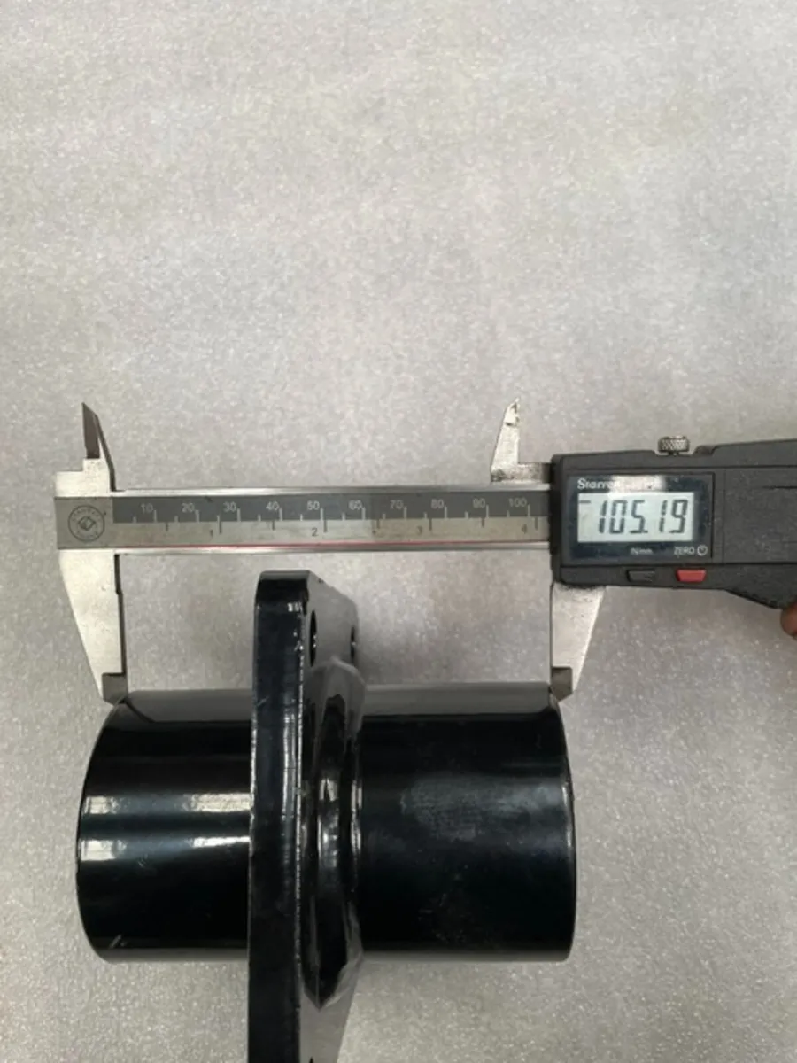 HOUSING WITH BEARINGS FOR FINISGING MOWER - Image 4