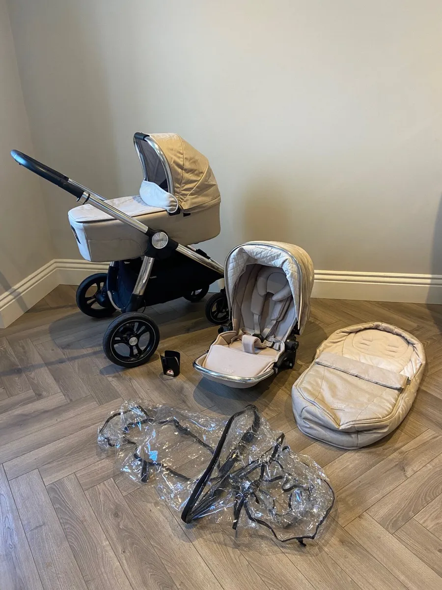 Mamas & Papas Ocarro Travel System - Image 1