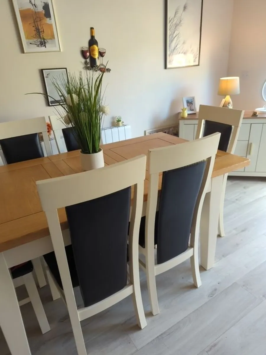 Dining Table 6 chairs - Image 3