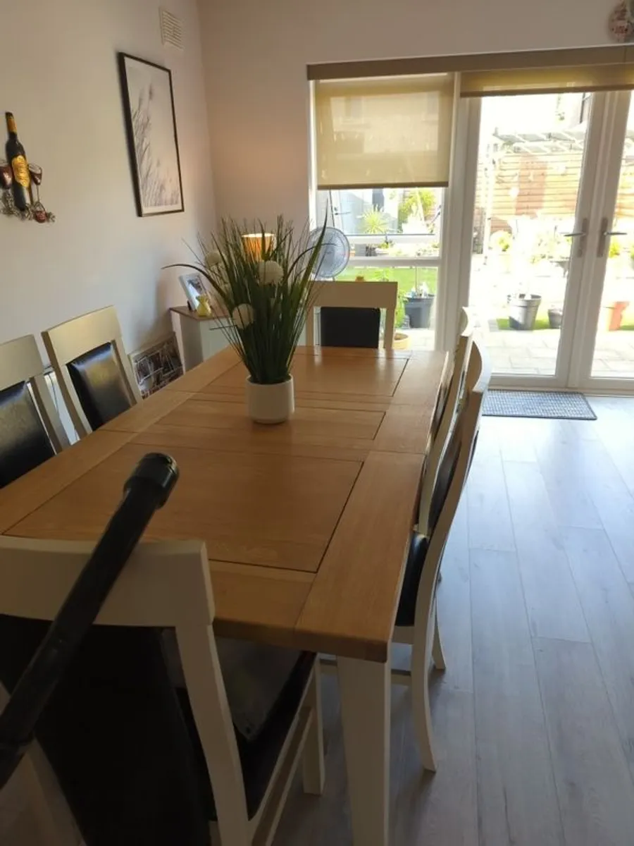Dining Table 6 chairs - Image 1