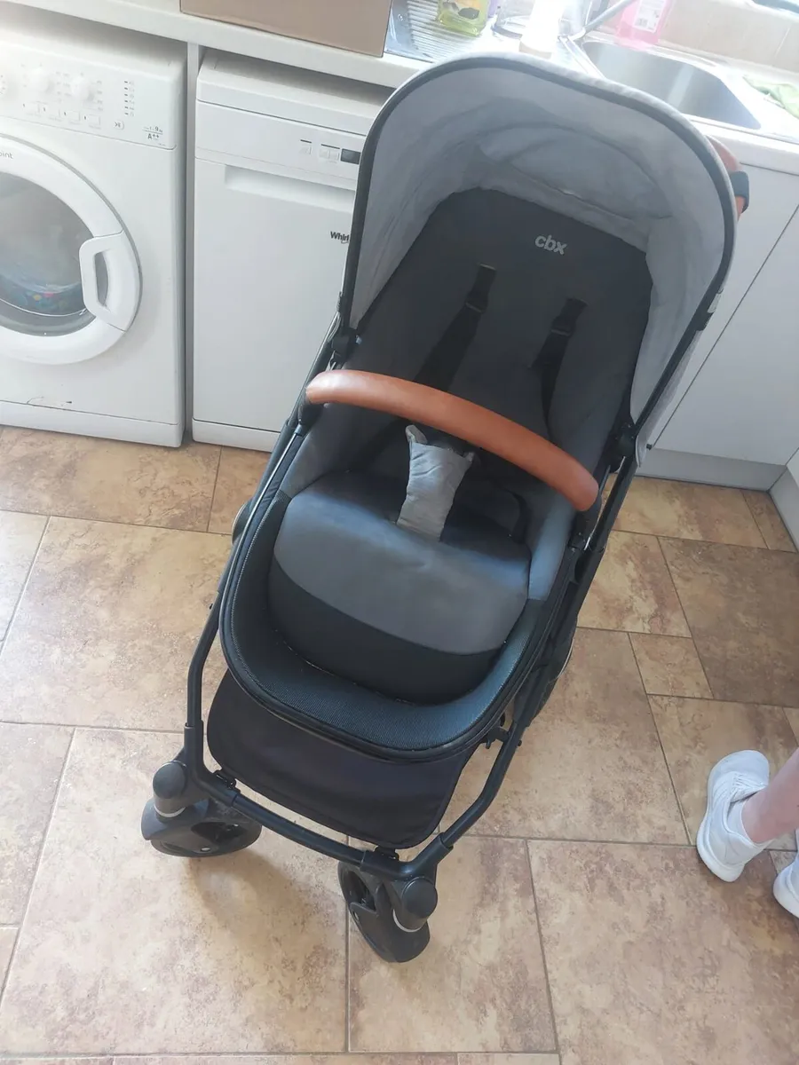 3 in 1 Baby Travel system - Image 3
