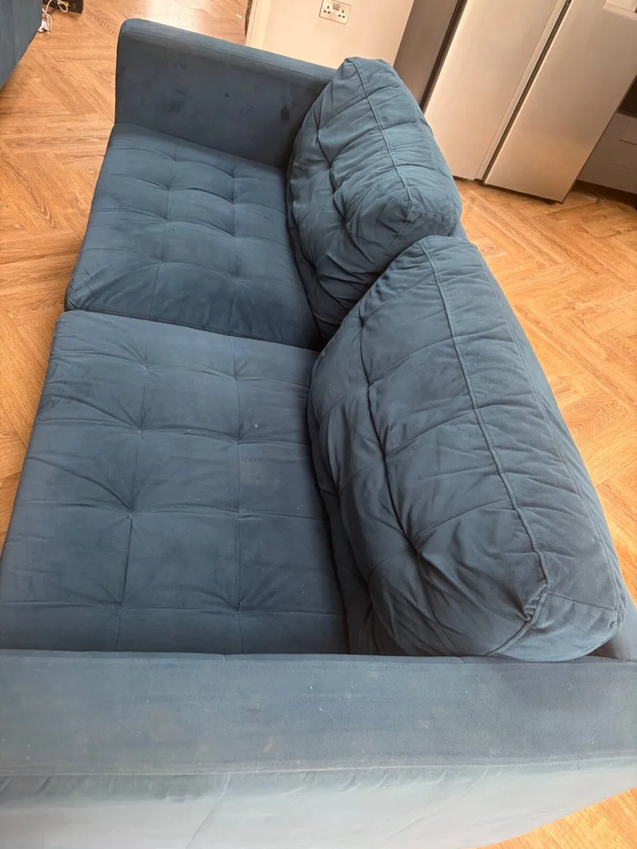 3-2-1 sofa and arm chair - Image 2