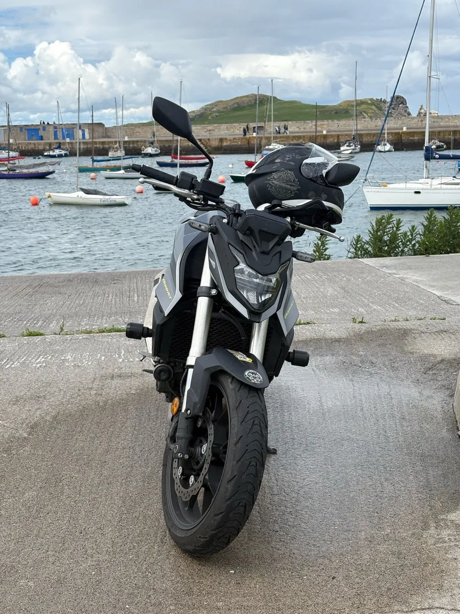 Honda hornet - Image 1