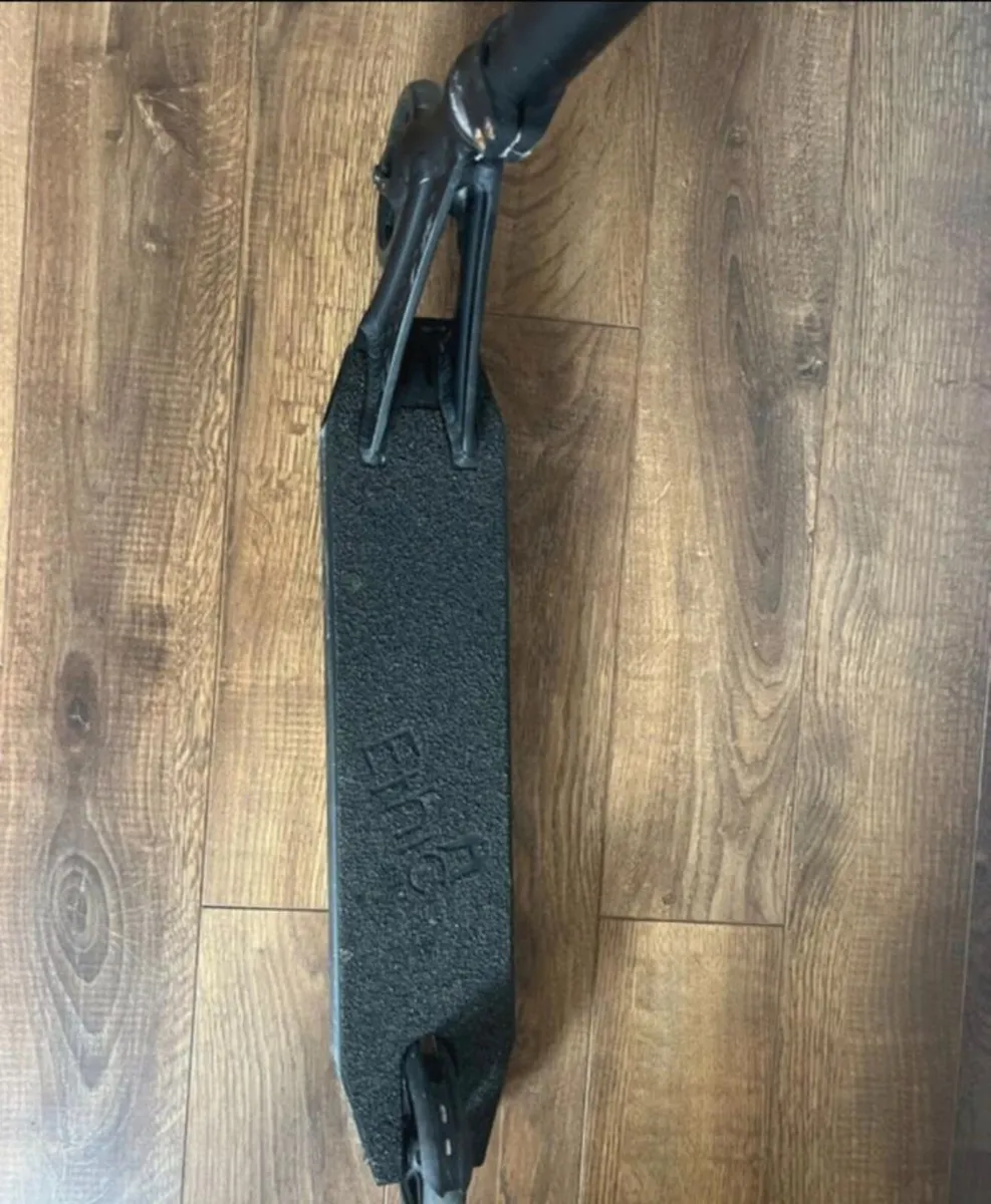Ethic scooter - Image 4