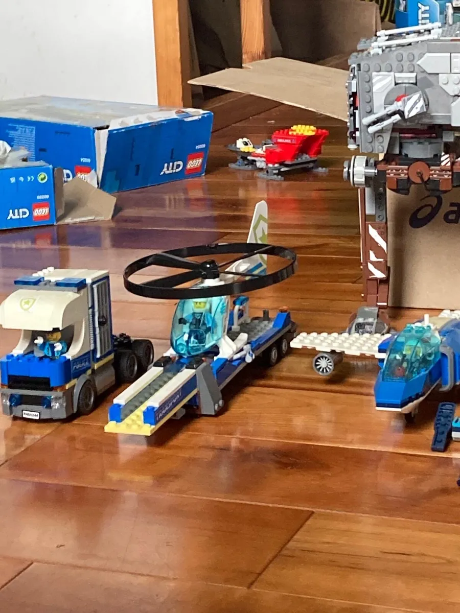 Lego - Two mixed Boxes - Image 3