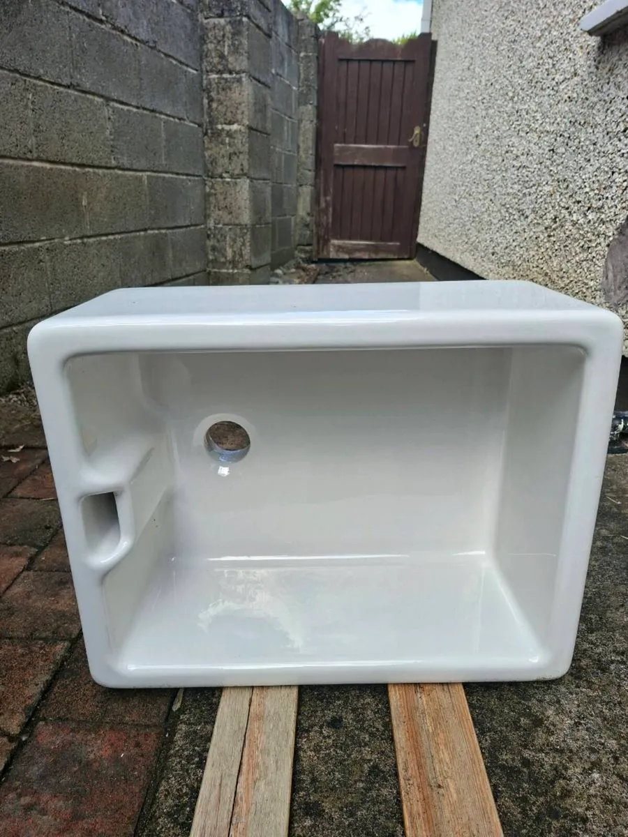 Belfast sink - New and never used - Image 1