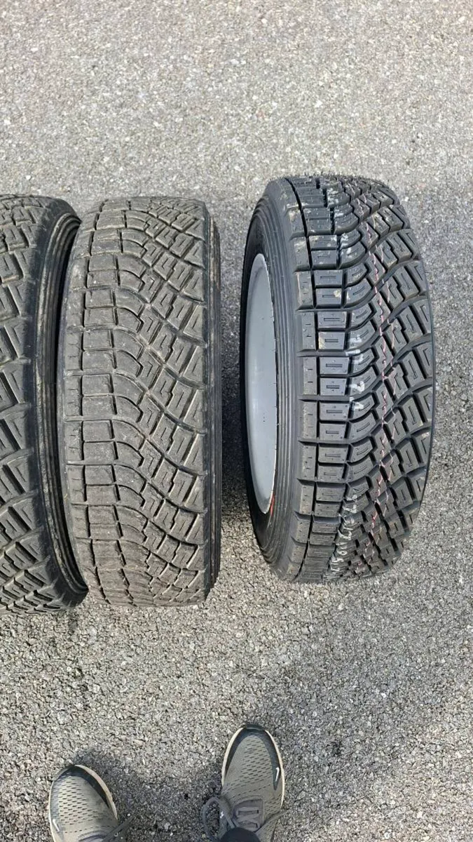 Speedline Corse and 15 Gravel Tires - Image 3