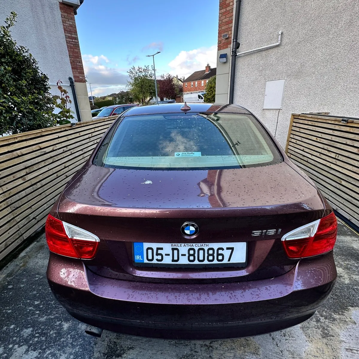 BMW e 90 2005 - Image 2