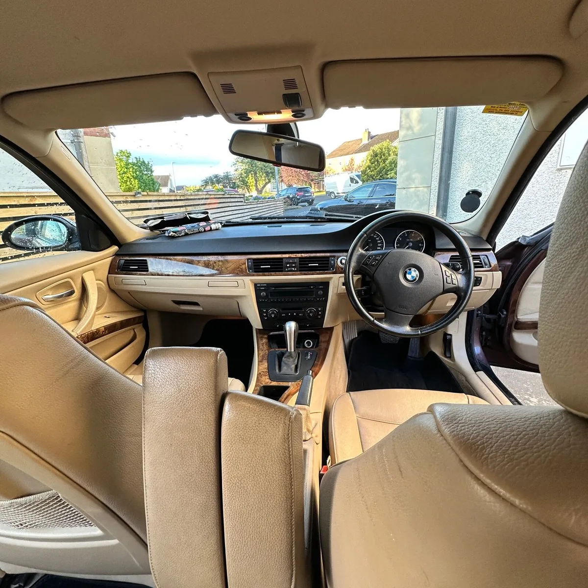 BMW e 90 2005 - Image 3
