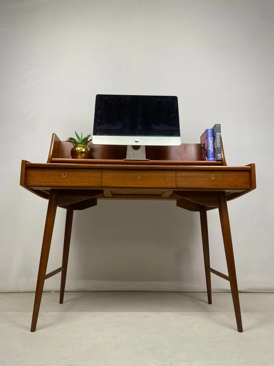 Mid Century Scandinavian Desk & Chair - Image 3