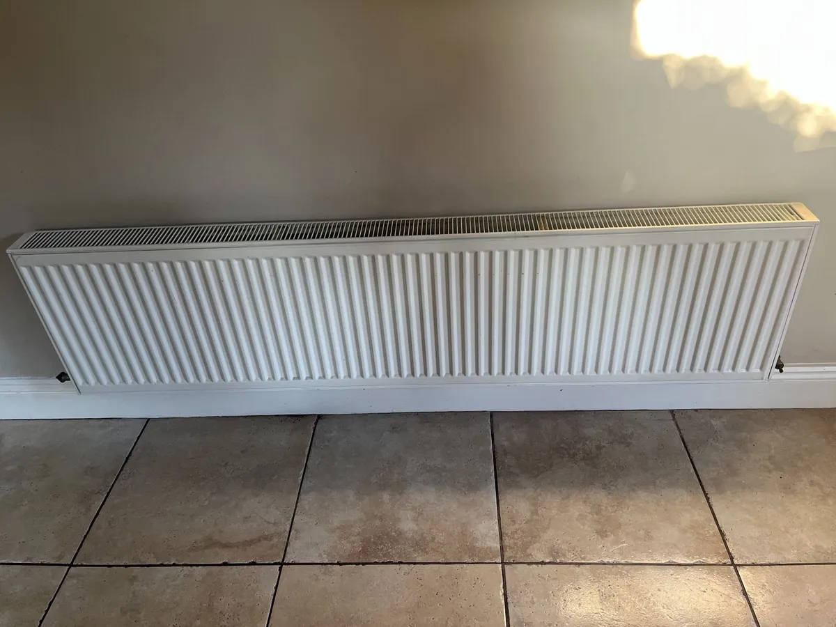 4 mixed size radiators - Image 4