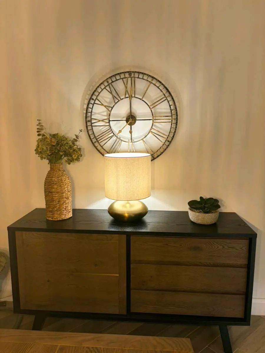 Sideboard - Image 4