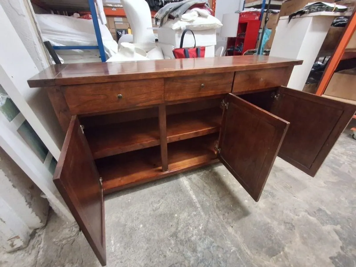 Solid track sideboard - Image 2