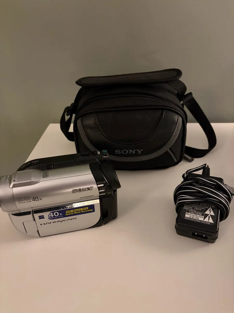 Sony Handycam camcorder - Image 1