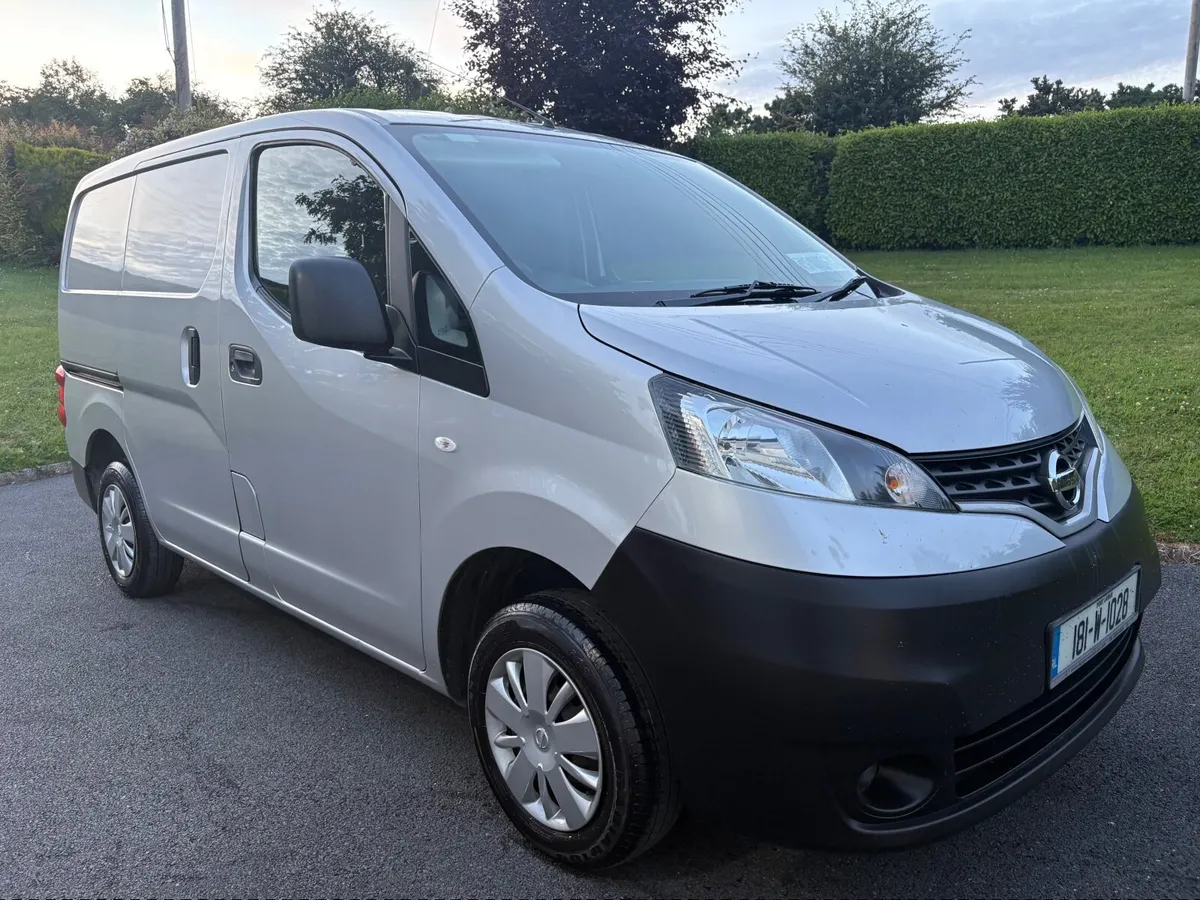 Nissan NV200 NEW CVRT 04/27 ONLY 72,000 KMS - Image 1
