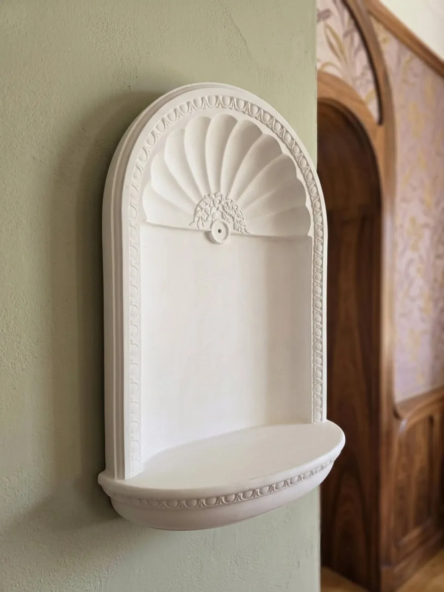 Pladter wall niche - Image 1