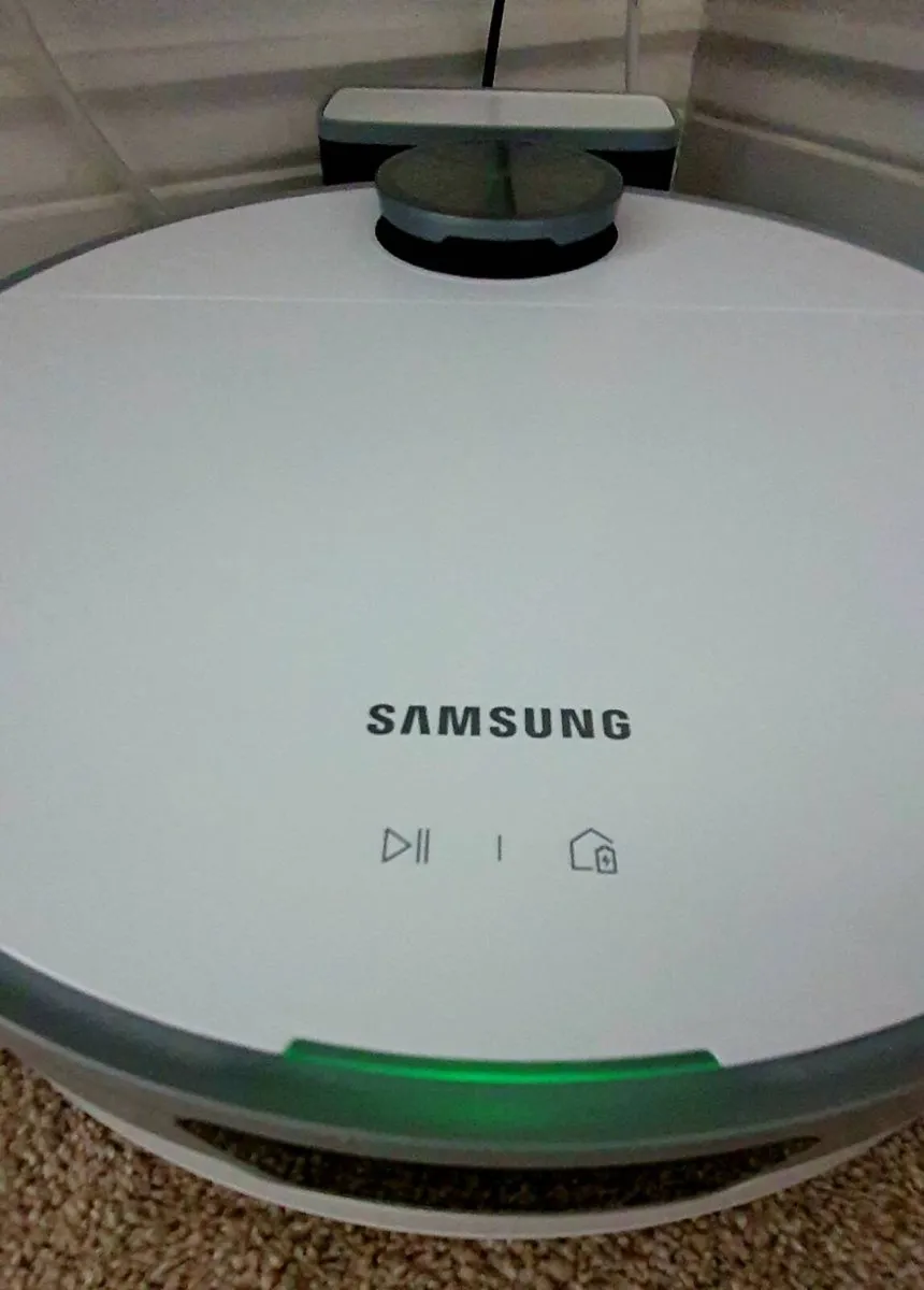 Samsung vacuum cleaner - Image 1