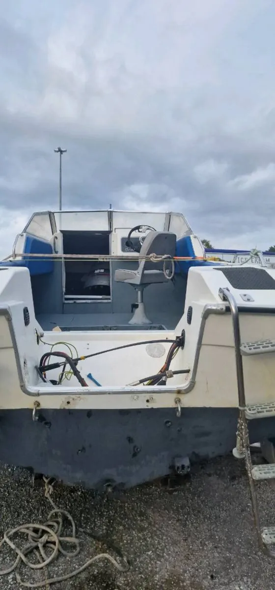 Fletcher Faro Cabin Cruiser, Fresh Antifouling - Image 3