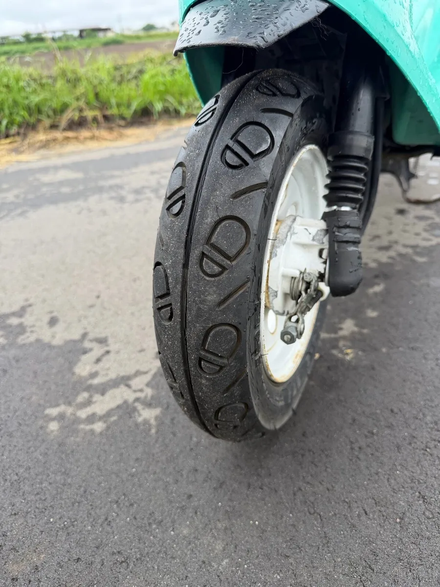 Honda Zook- limited edition Japanese moped - Image 3