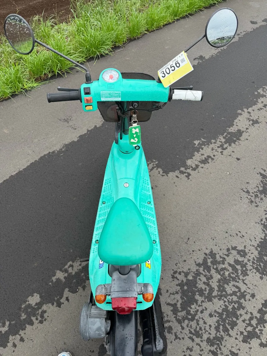 Honda Zook- limited edition Japanese moped - Image 4