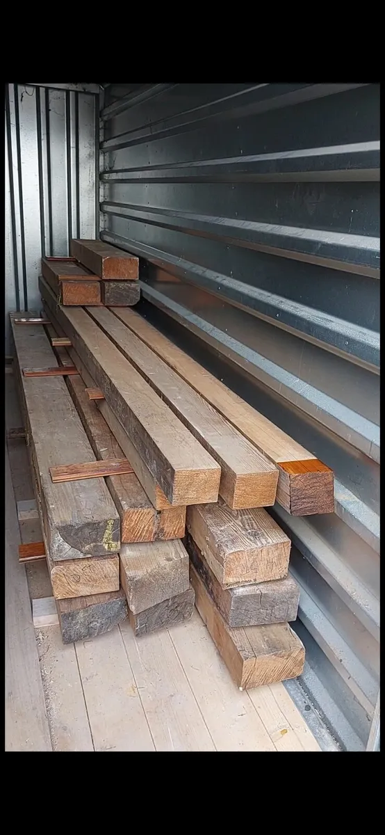 Pitch pine flooring and Pitch pine beams - Image 3