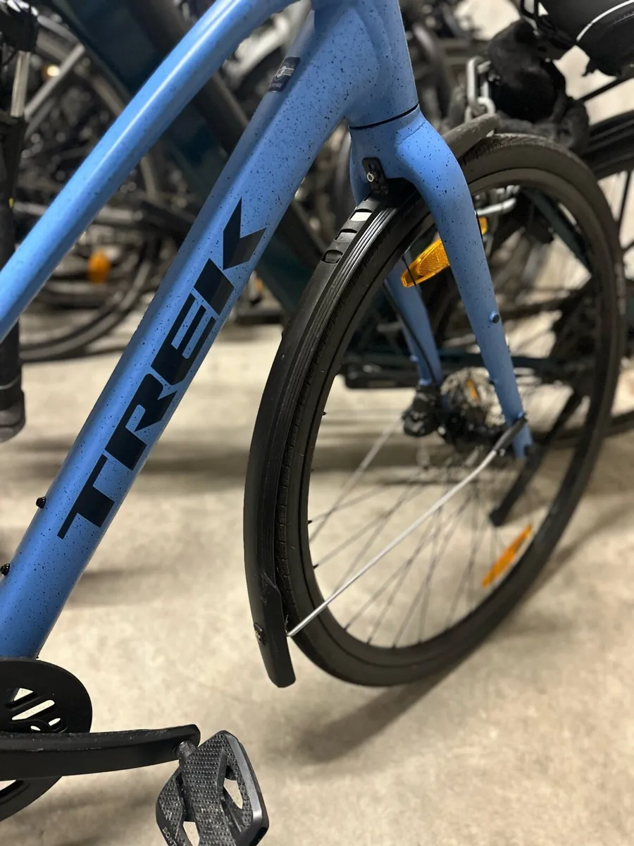 Trek Fx Gen 4 Size S - Image 4