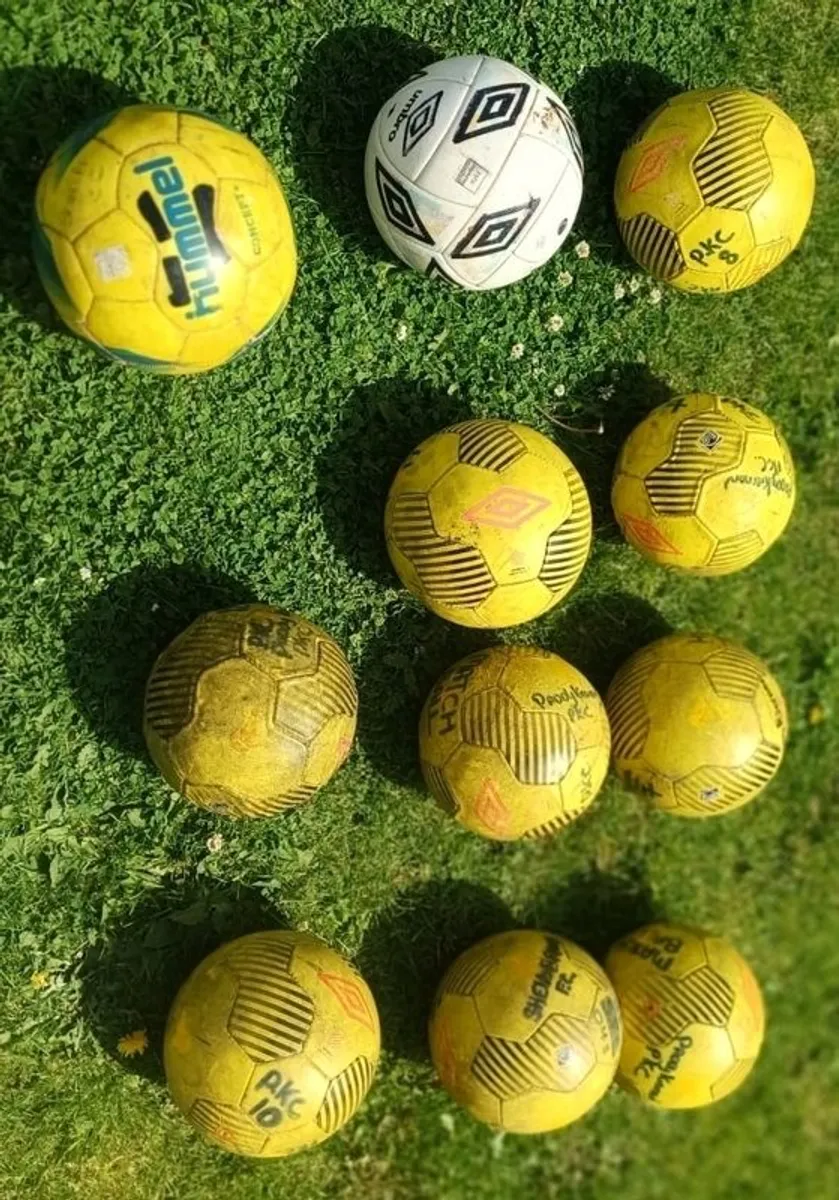 football - Image 2
