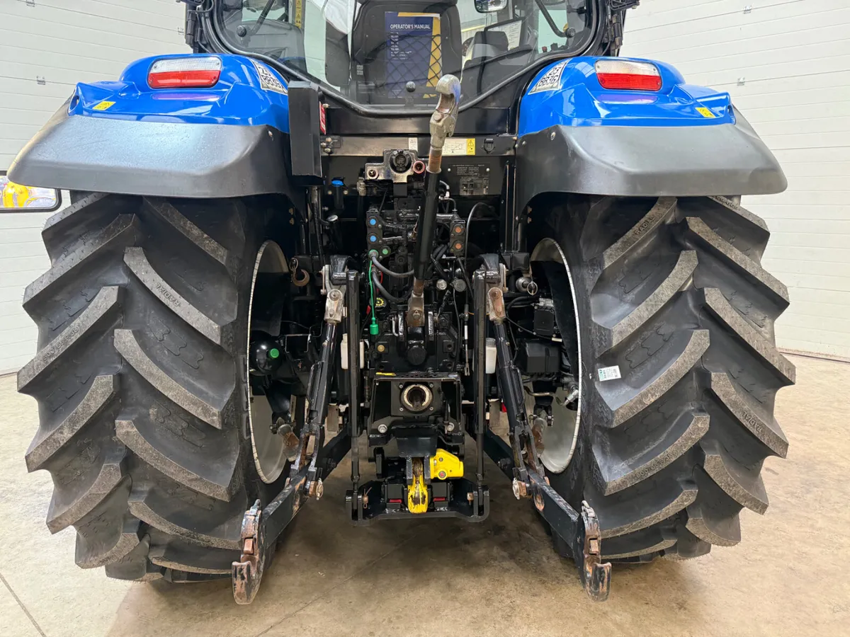 NewHolland T6.155 AutoCommand - Image 4
