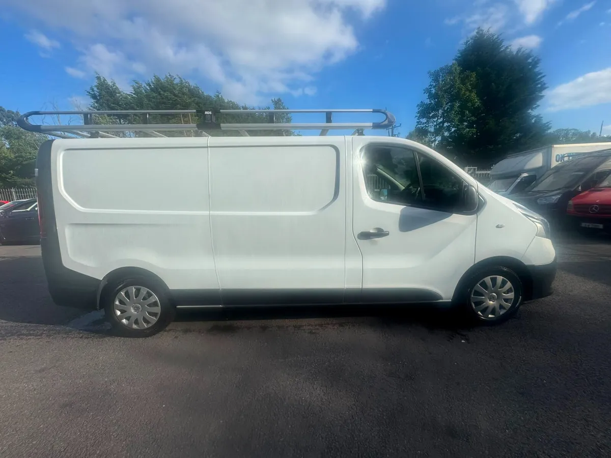 Renault Trafic 2021 - Image 3