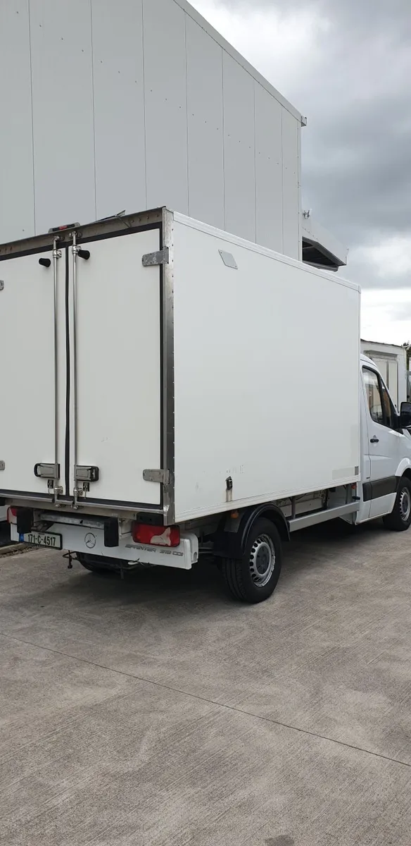 Fridge MERCEDES-BENZ 2017   V6   3.0 Diesel - Image 4