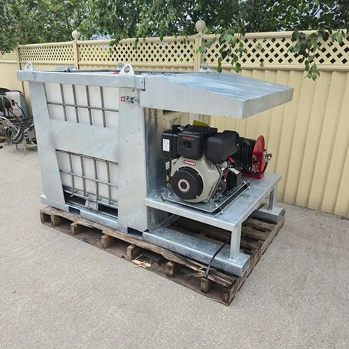 IBC Diesel Cube Power Washer - Image 1