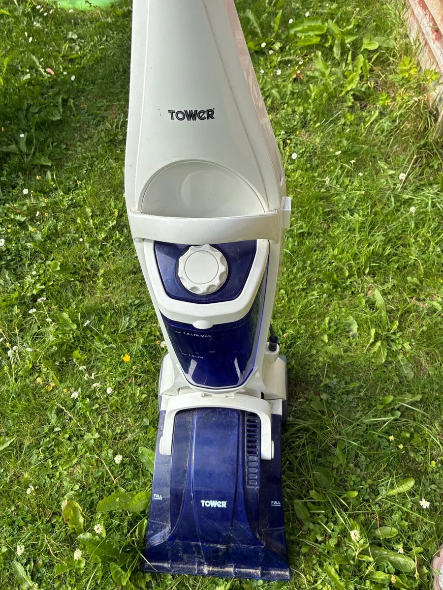 Tower Upright Carpet Cleaner - Image 1