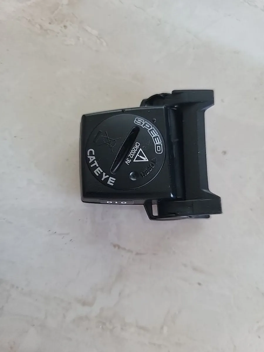 CatEye Padrone Stealth Wireless Cycle Computer - Image 4