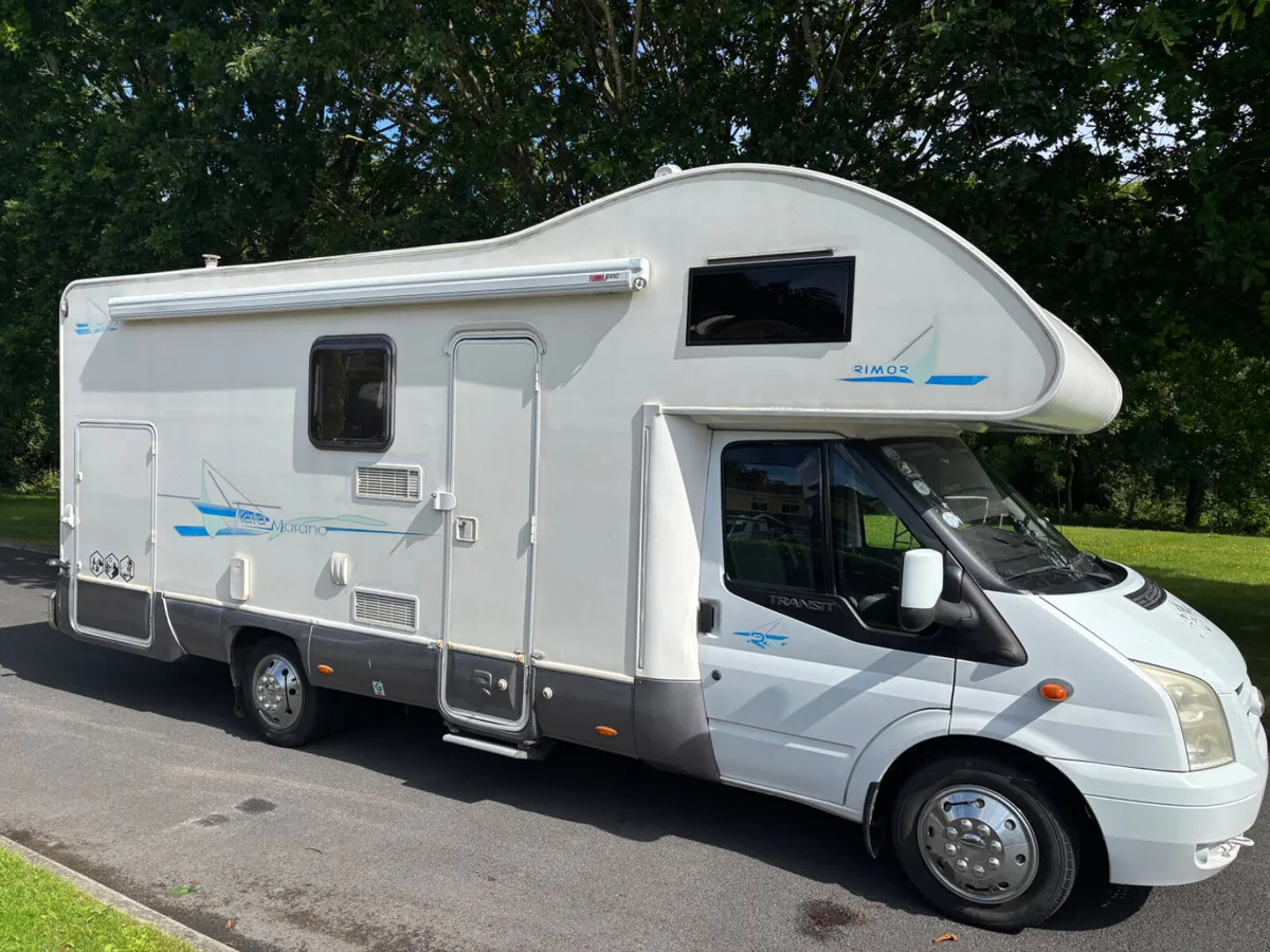 RIMOR 2007 6 BERTH 6 BELTS REAR  LHD CVRT JULY 27 - Image 1