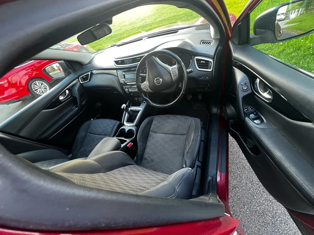 Nissan Qashqai 1.2 2014 chain broken on engine - Image 4