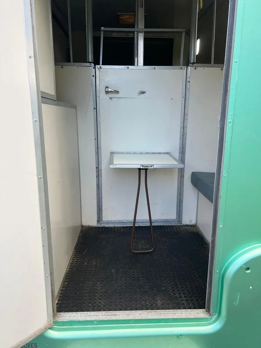 NI Reg 200VRT 2 HORSE STALLION BOX - Image 4