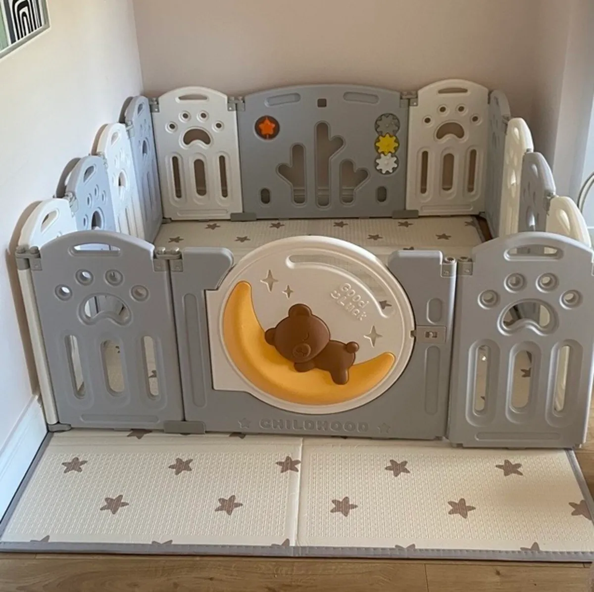 BeZou Sleepy Bear Activity Playpen - Image 1