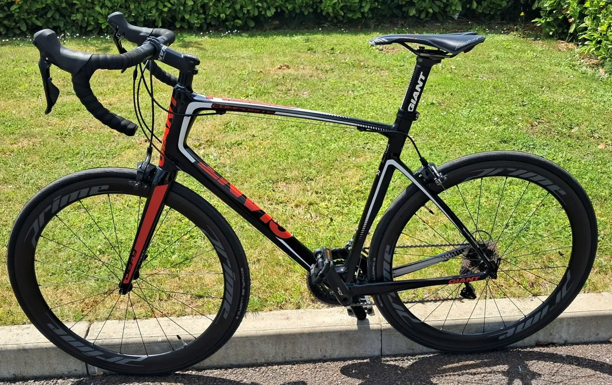 GIANT DEFY Full CARBON - Image 2