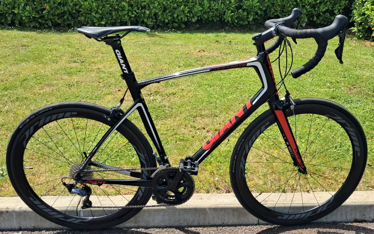 GIANT DEFY Full CARBON - Image 1