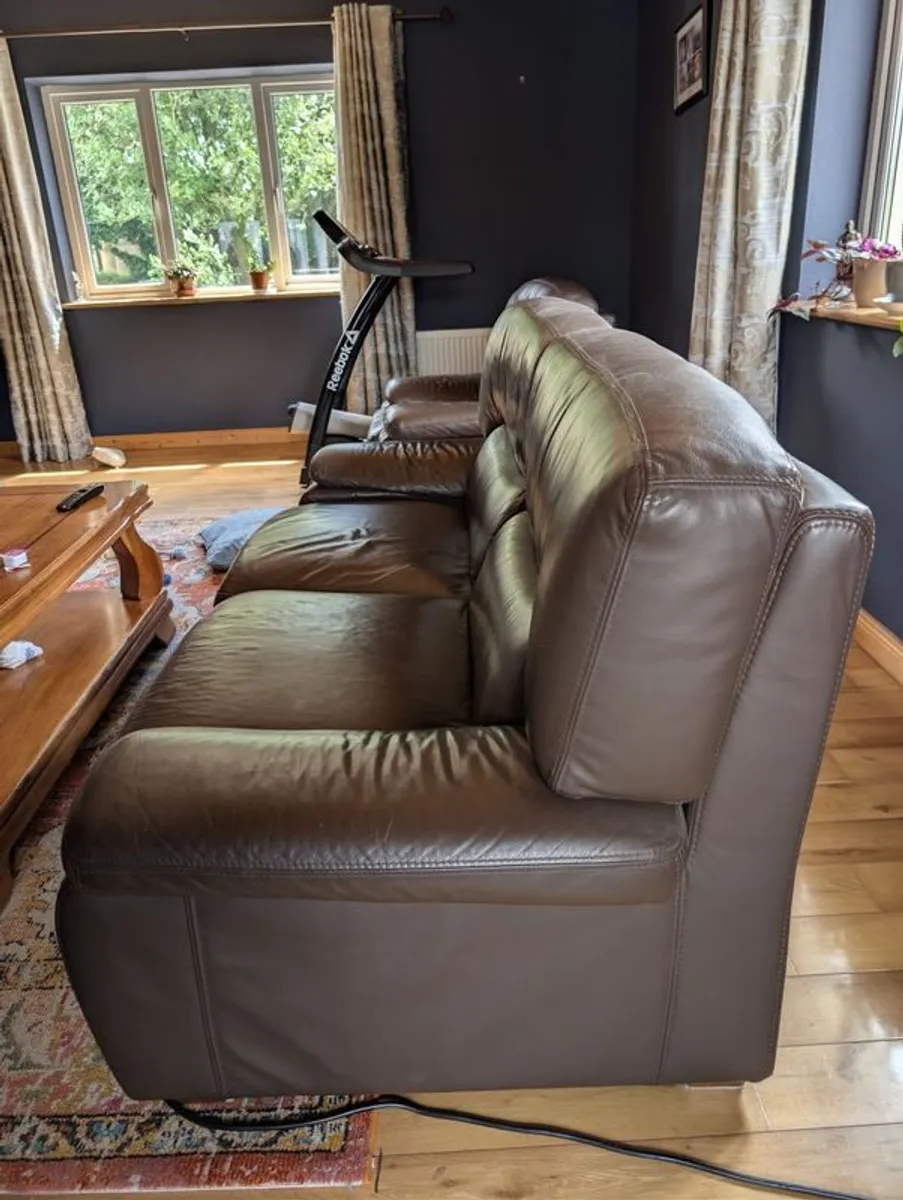 3 piece suite - Image 1