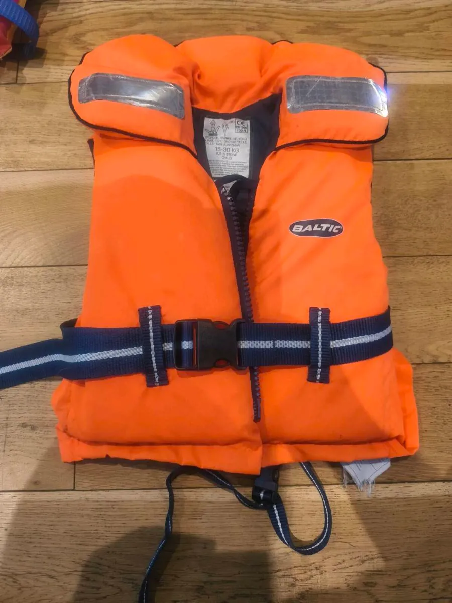 Kids Life jackets / buoyancy aid - Image 1