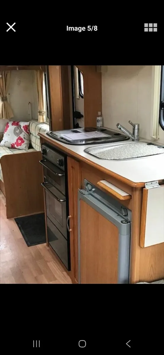 Caravan - Image 4