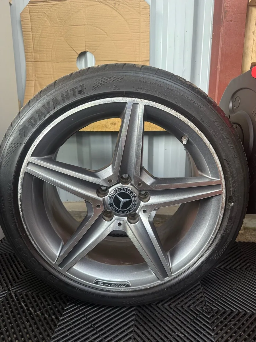 Mercedes-Benz AMG 5 twin-spoke alloy - Image 4
