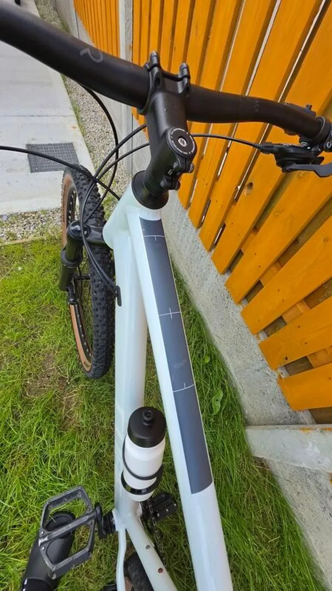 Cube Acid XL 29 2022 Hardtail Mountainbike - Image 4