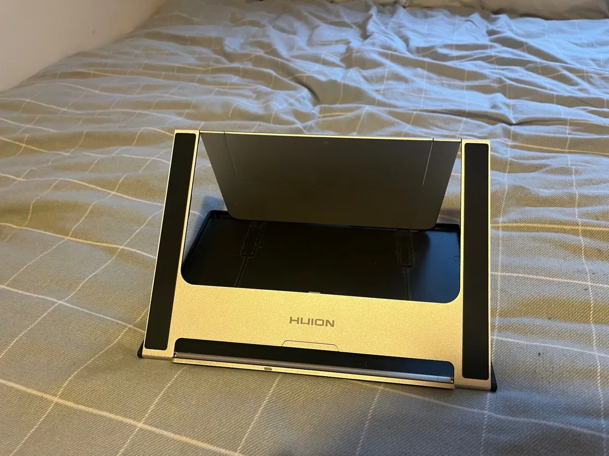 Huion Kamvas 16 Drawing Tablet - Image 2