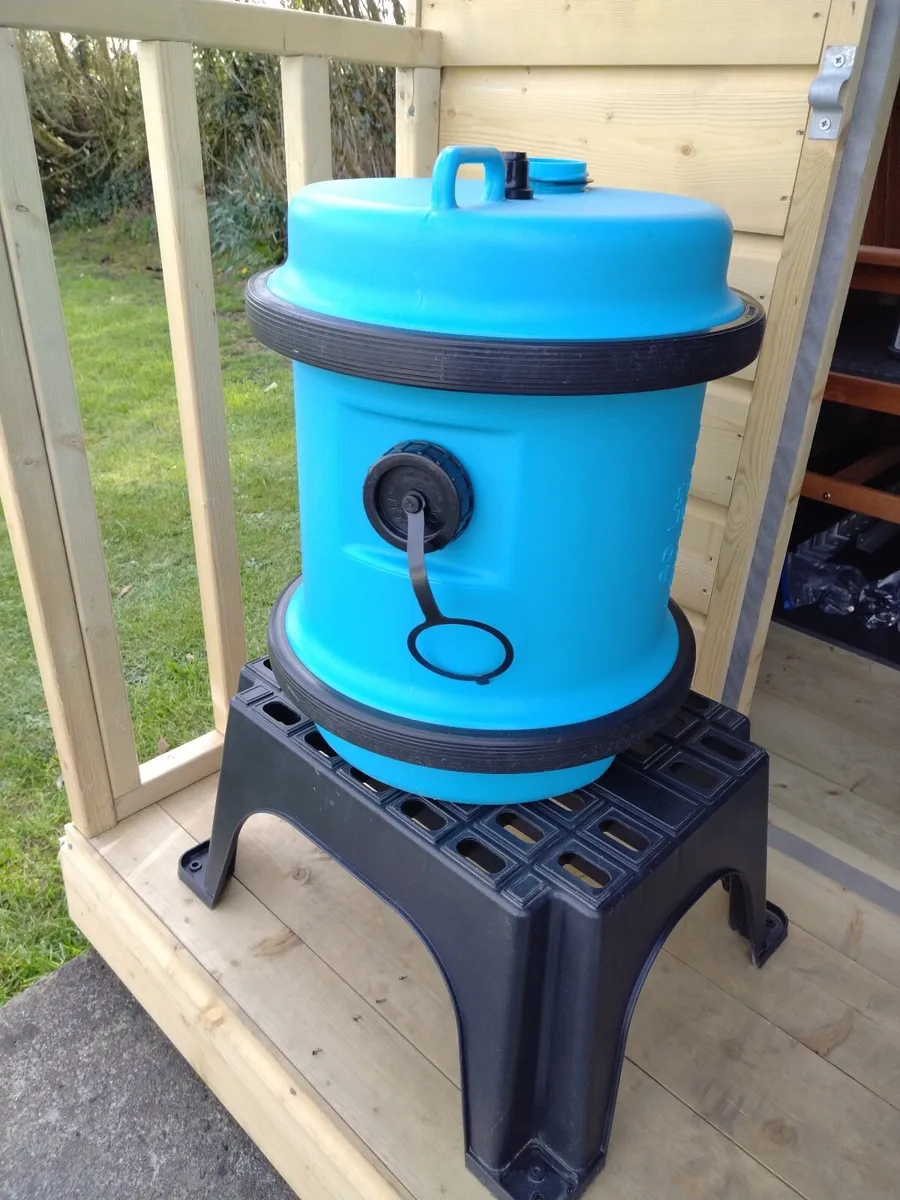 40 Litre Caravan Aqua Roll €40 - Image 1