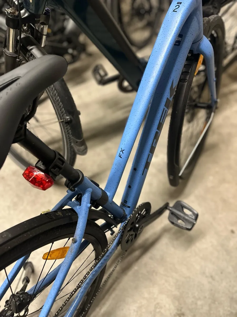 Trek Fx Gen 4 Size S - Image 4