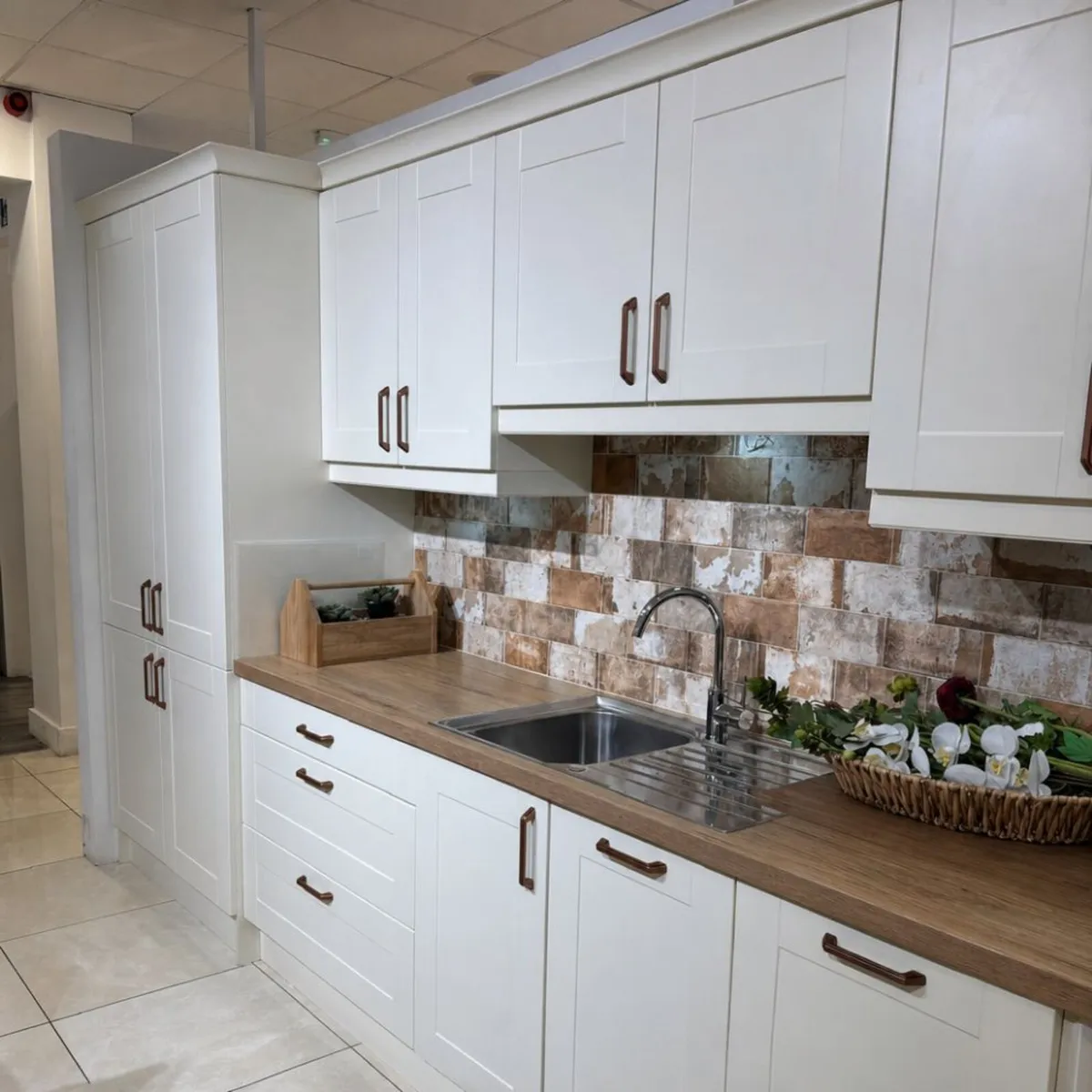 Kitchen - Image 4