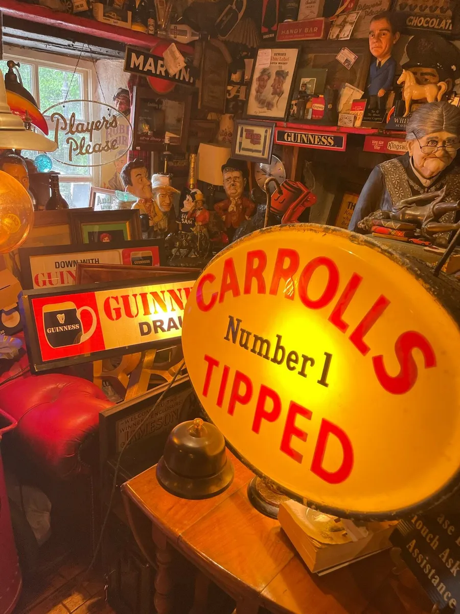 Irish pub memorabilia - Image 1