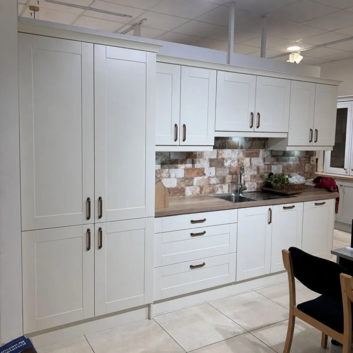 Kitchen - Image 1